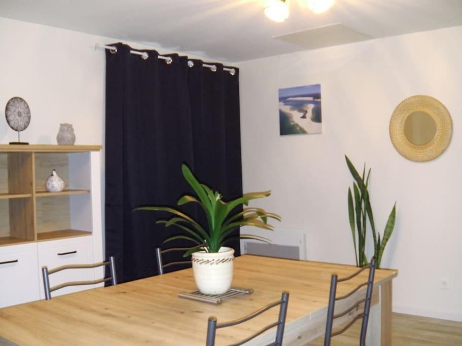 Meuble 2/4 Personnes Villa Noaillac Ngoại thất bức ảnh