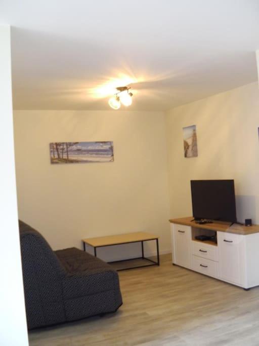 Meuble 2/4 Personnes Villa Noaillac Ngoại thất bức ảnh
